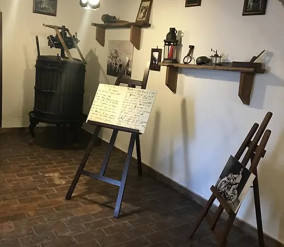 La Staffa בית הארחה Aquino